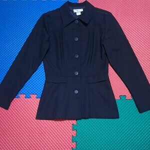 Light Weight Quick Dry Button Down Jacket with Shoulder Pads